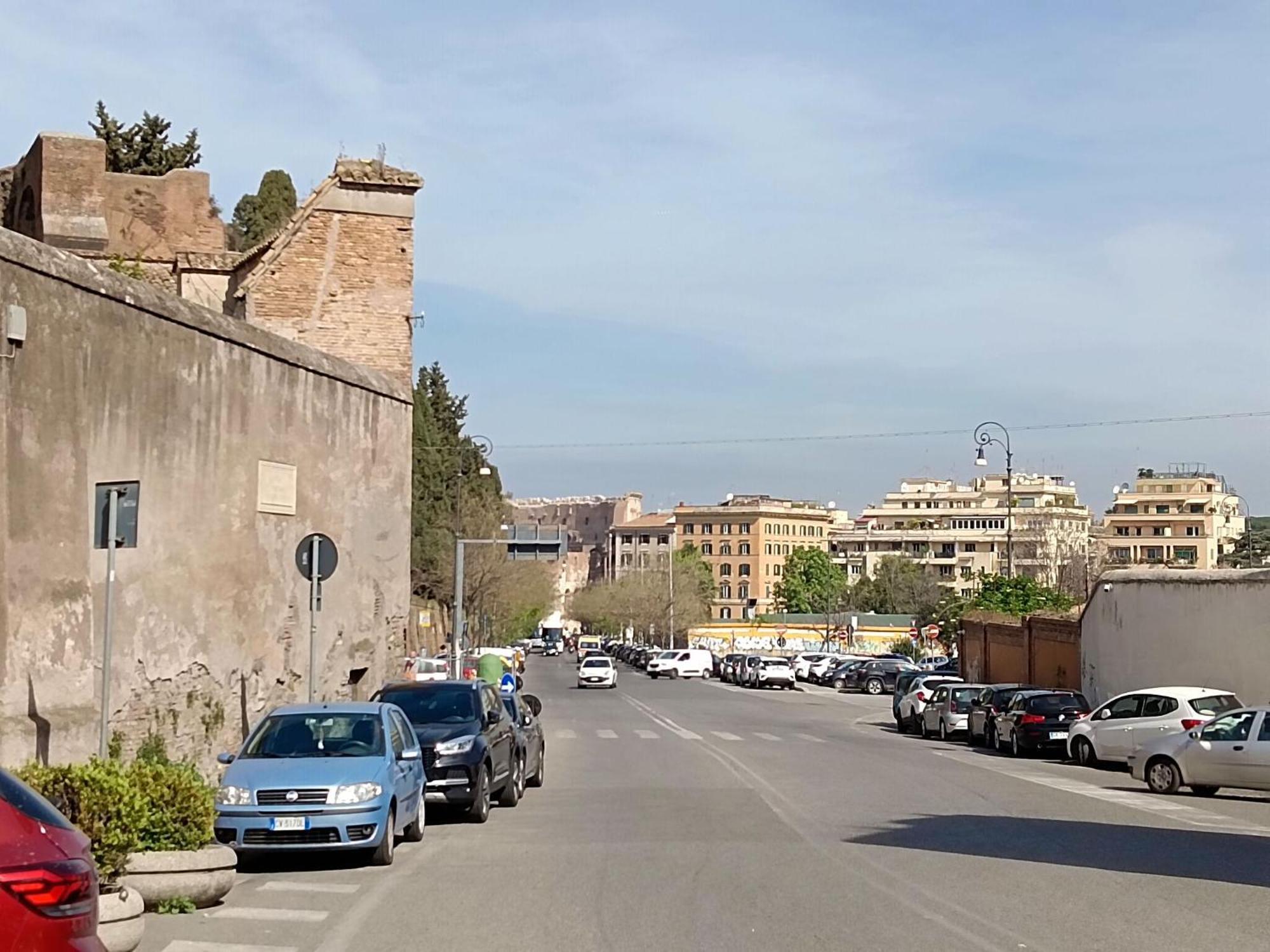 Sant Erasmo At The Colosseum *